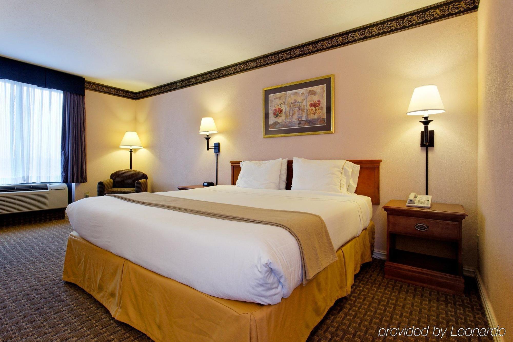 Holiday Inn Express North Tyler Eksteriør billede