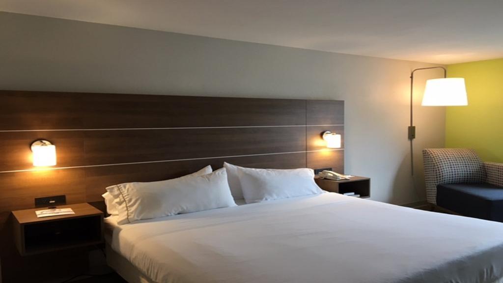 Holiday Inn Express North Tyler Eksteriør billede
