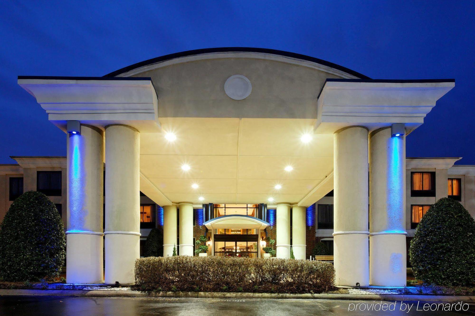 Holiday Inn Express North Tyler Eksteriør billede