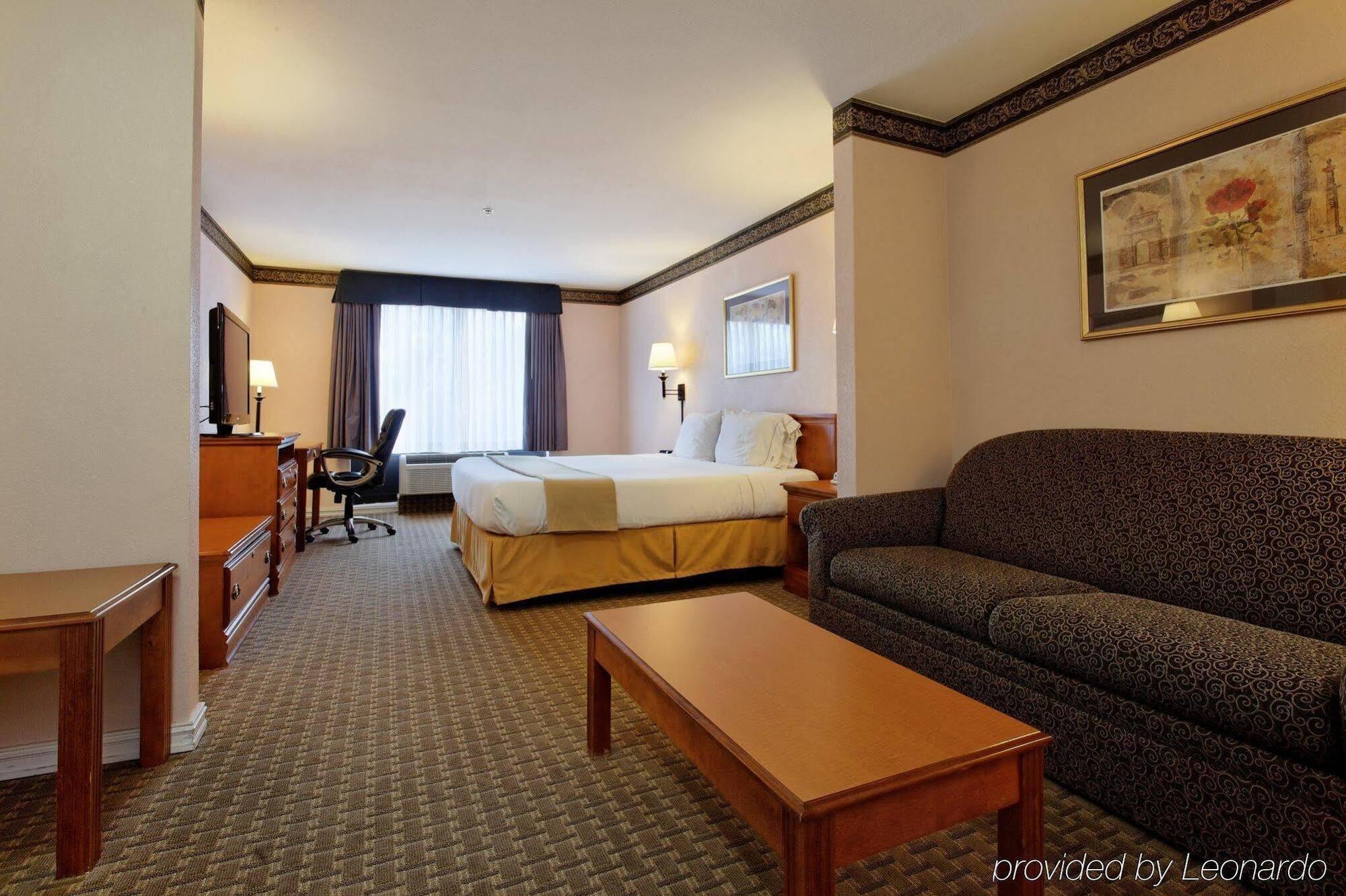Holiday Inn Express North Tyler Eksteriør billede